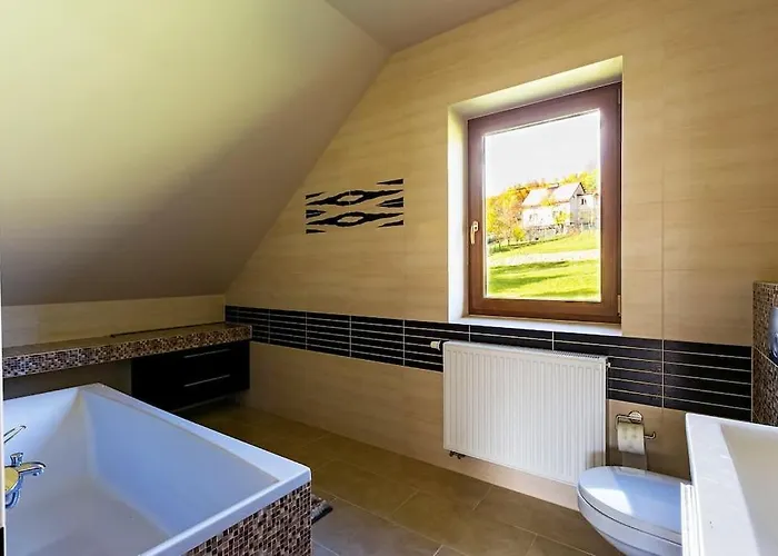 Dom Z Pieknym Widokiem Na Gory Mutne